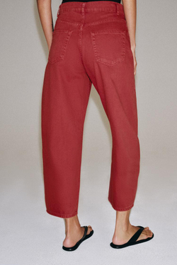 ZARA ДЖИНСЫ КАПРИ BALLOON СО СРЕДНЕЙ ПОСАДКОЙ — ZW COLLECTION, КРАСНЫЙ