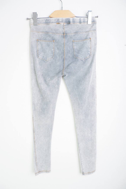 Джеггинсы Zara для модного образа, визуально на 13/14 лет