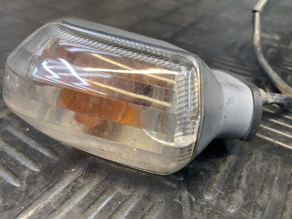 Поворотники задние Suzuki GSR400 (GK7DA)