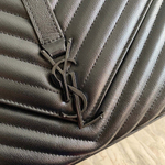 Yves Saint Laurent College 32 cm