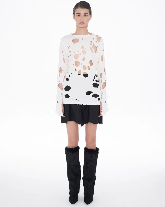 Лонгслив "Hole"