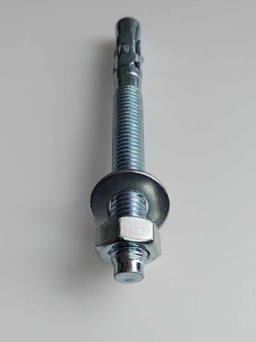 12x100 БЦ клиновой анкер (30 шт.)