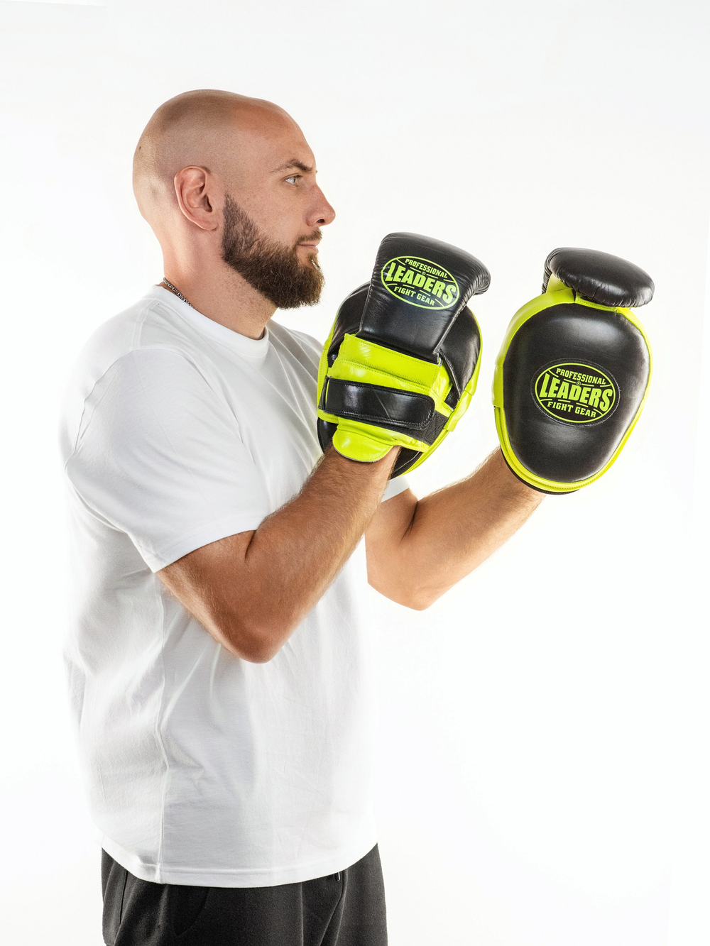 Лапы тренерские LEADERS DUAL BK/GN (ONE, кожа, черный/зеленый)