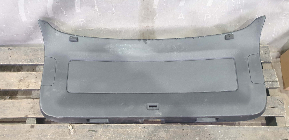 Обшивка крышки багажника Volkswagen Tiguan 1 07-18 Б/У Оригинал 5N0867601