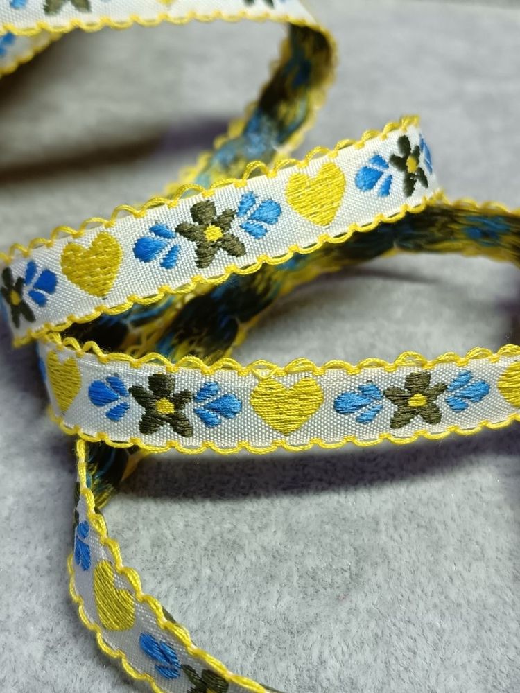 Тесьма жаккард, ш. 1,4 см