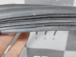 Уплотнитель крышки багажника Chery Arrizo 8 22-нв Б/У Оригинал 554000732AA