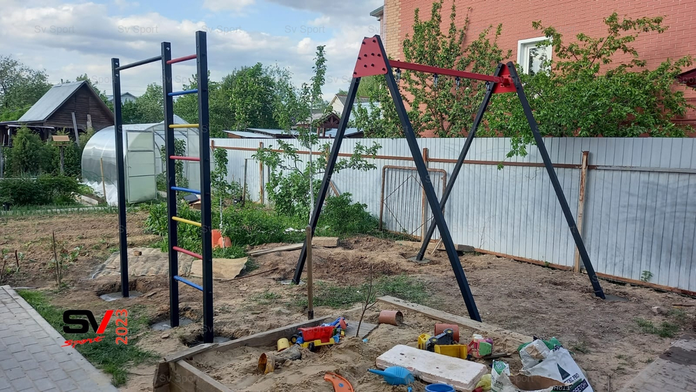 Монтаж уличной шведской стенки Sv Sport (3 вертикальных столба)
