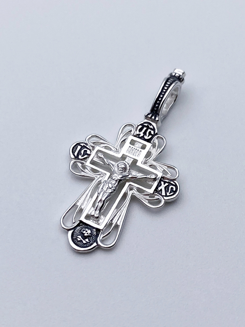 Крест из серебра
