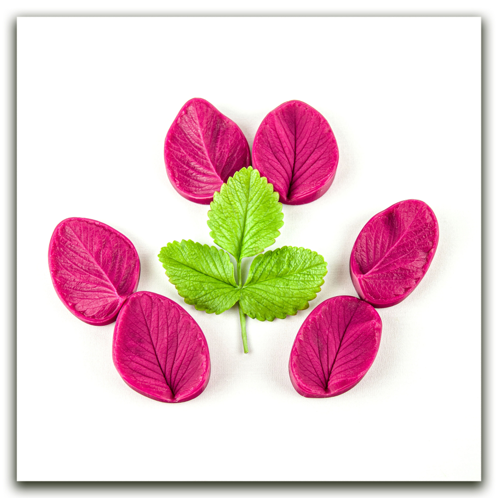 Листья клубники