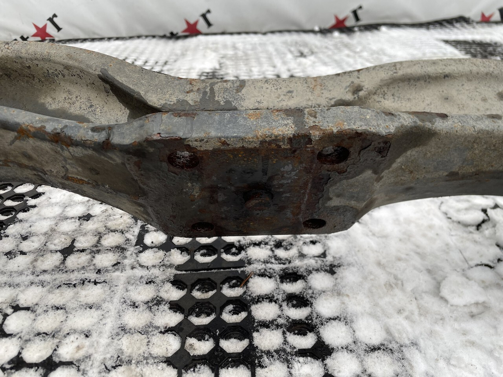 Балка передняя