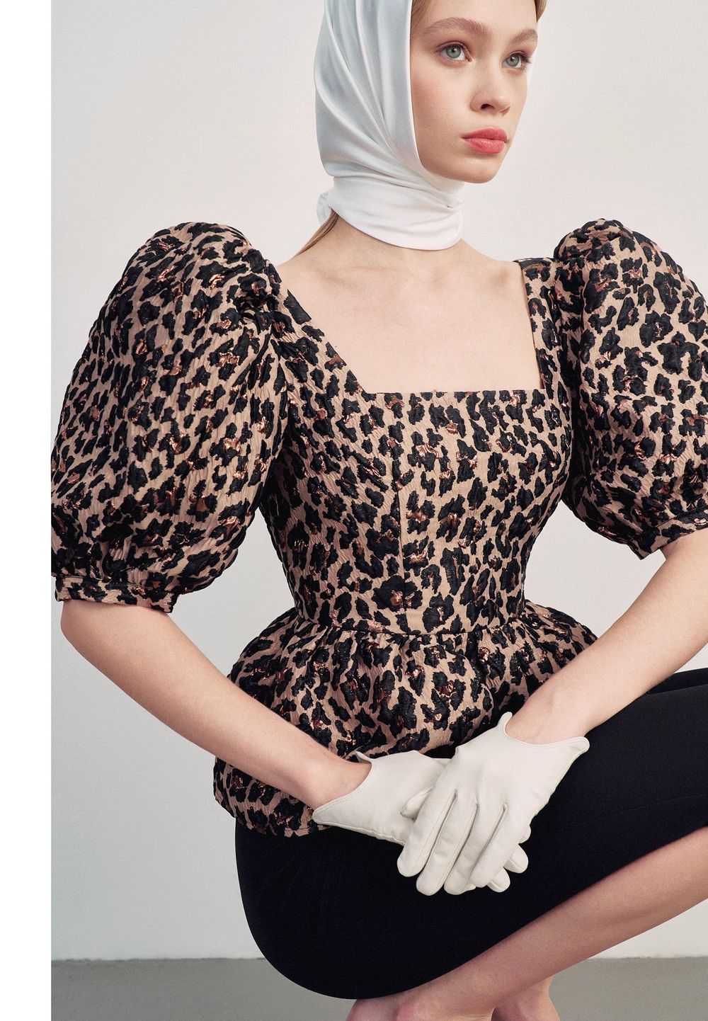 Топ Leopard brown