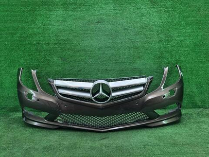 Бампер передний Mercedes E c207 (2009-2013) AMG