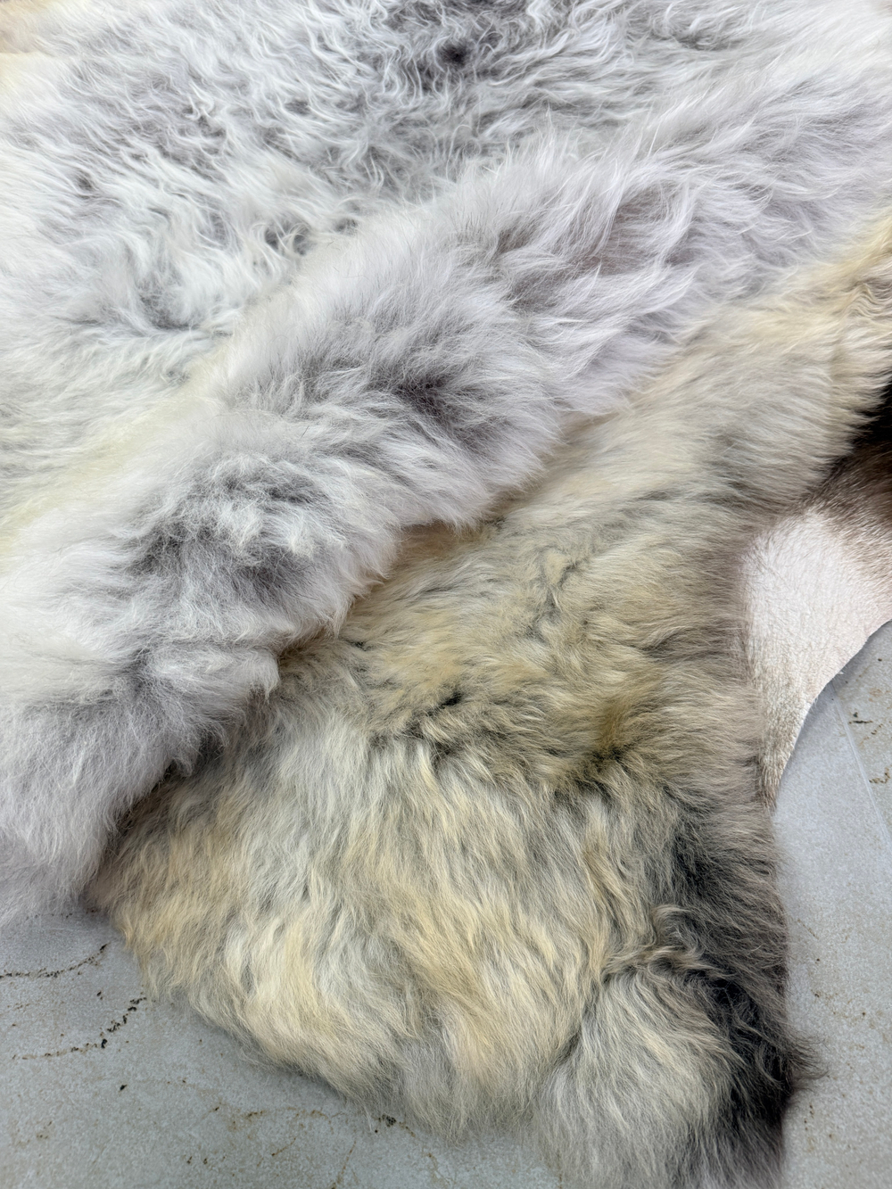 Шкура коврик меховой прикроватный овчина, 120х65 см.