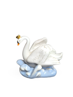 Фарфоровая статуэтка "Царевна - Лебедь" Дулево