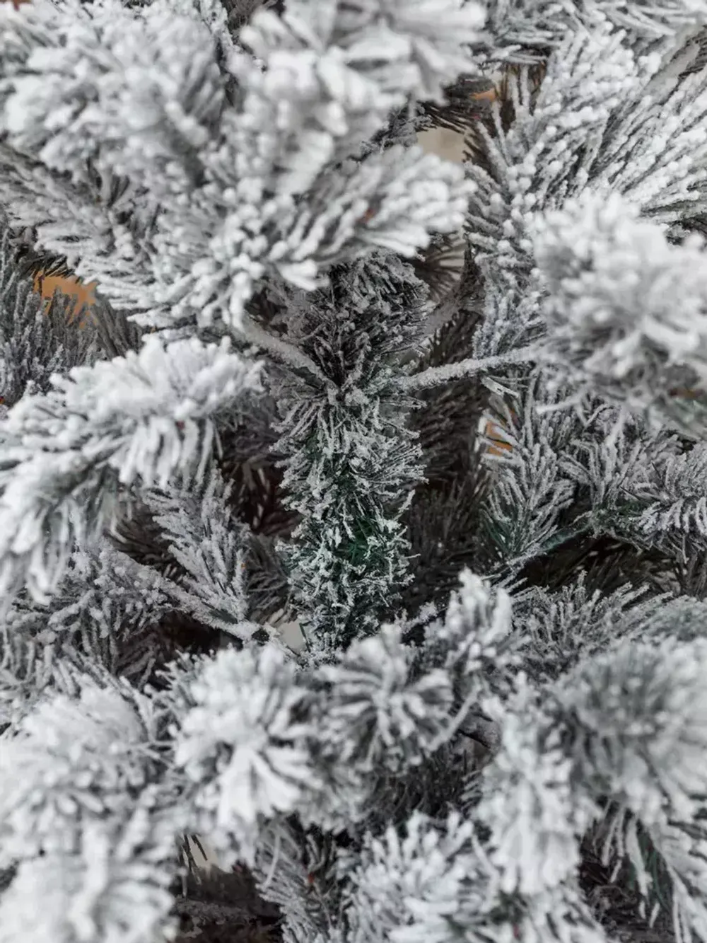 Заснеженная елка «Аляска» GT (Литая хвоя) 120 см / 1,2 м