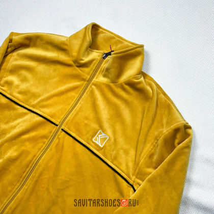 Велюровая кофта Karl Kani