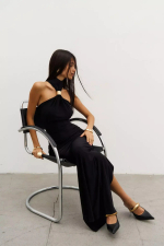 Платье с акцентной деталью