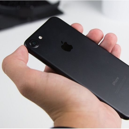 Apple iPhone 7 256 GB Black (Чёрный) MN972EU