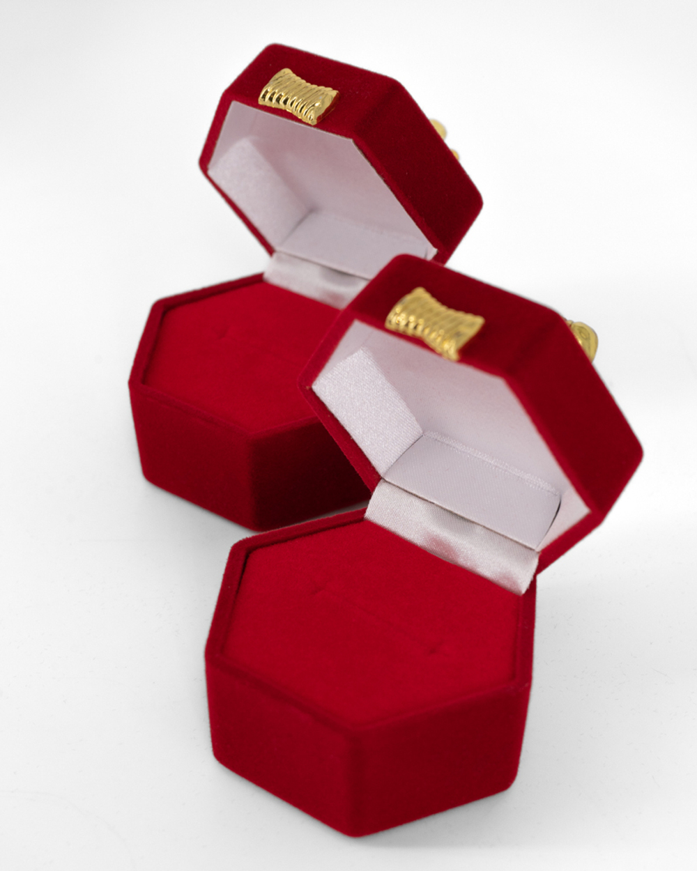 Флокированный футляр‑саквояж шестиугольной формы для украшений