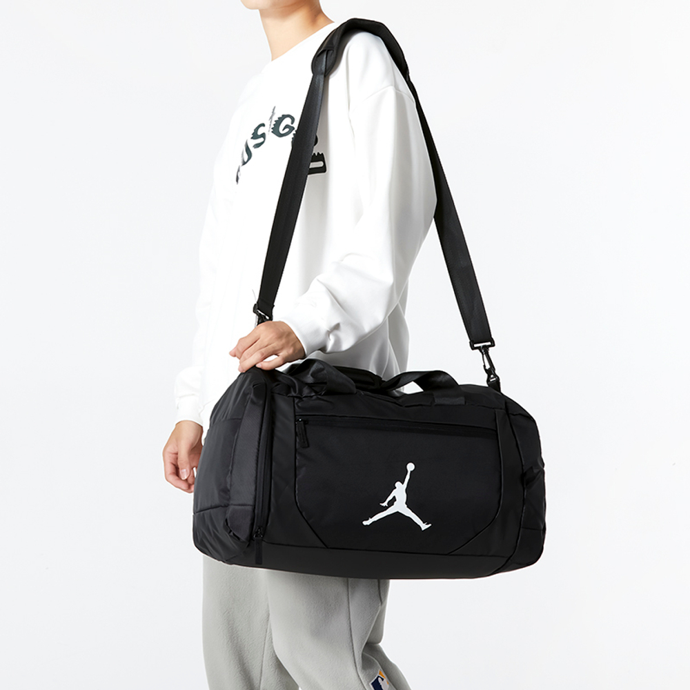 Jordan Large Capacity Polyester Gym Bag, Travel Bag, Luggage Bag Regular Unisex Black
