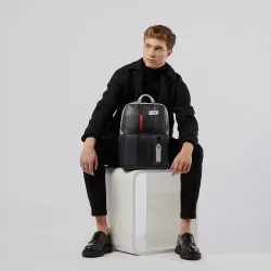 Рюкзак Piquadro Urban из натуральной кожи (CA3214UB00L/GRN) 15