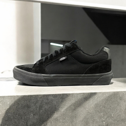 Vans Chukka Push • Total Black
