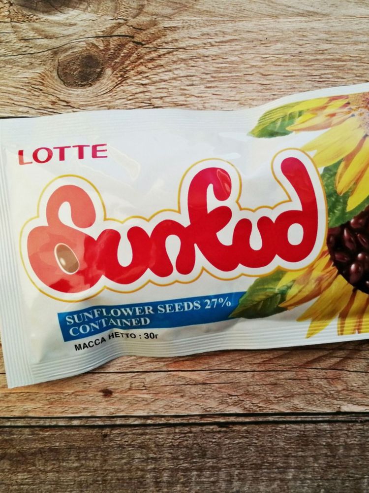 Семечки в шоколаде Lotte Sunfud 30 г x 4 шт