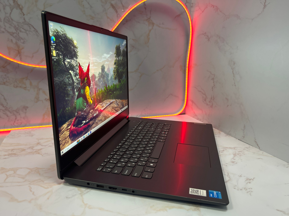 Ноутбук Lenovo V17 G2 ITL (82NX00CLRU) 17.3"/Intel Core i3-1115G4/RAM 8GB/SSD 256GB/Intel UHD/1920*1080/IPS/DOS/Подсветка кл-ры: LED/серый