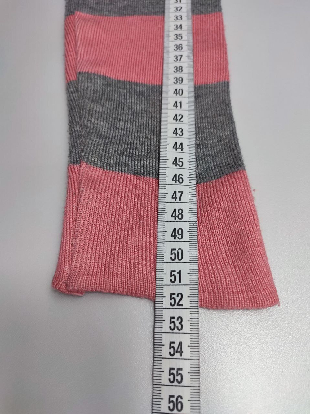 Джемпер приятной расцветки 44/46 размер