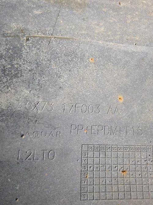 Бампер передний Jaguar XE (2015-2019)