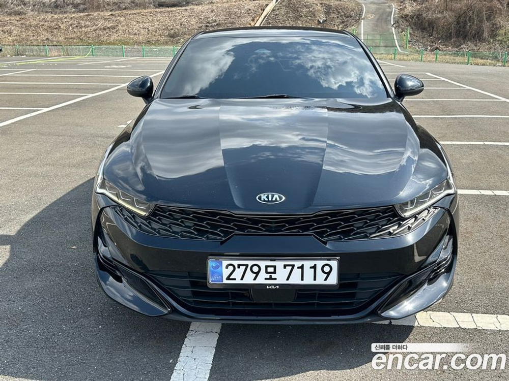 Kia K5 (Optima) 3 Generation 2.0 (09.2020)