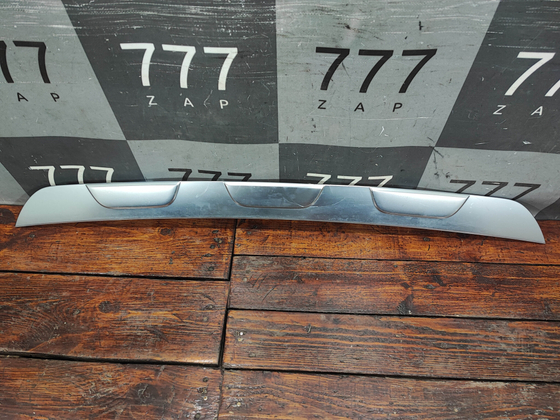 Накладка заднего бампера Mercedes E-Class (W213) 16-нв Б/У Оригинал A2138854402