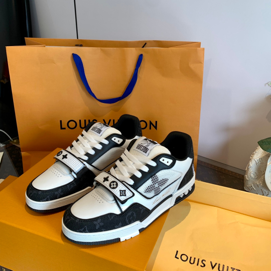 Louis Vuitton Trainers