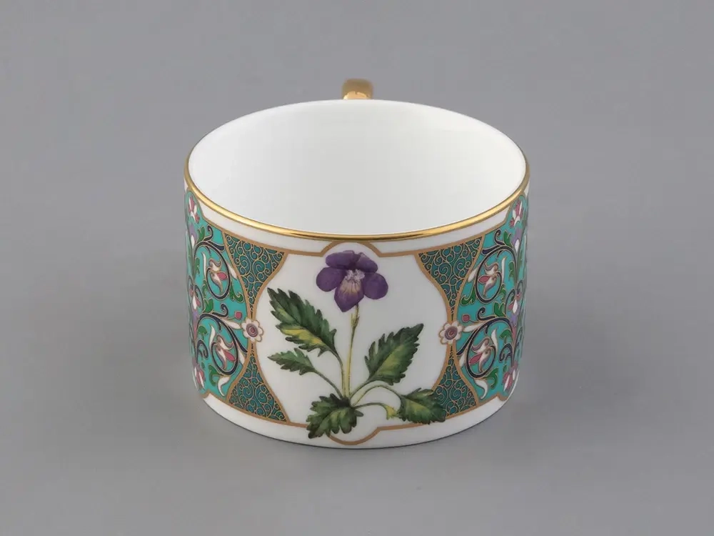 Подарочный набор чашка с блюдцем 250 мл, форма Соло, рисунок, Фиалка надрезанная, арт. 81.32656.00.1