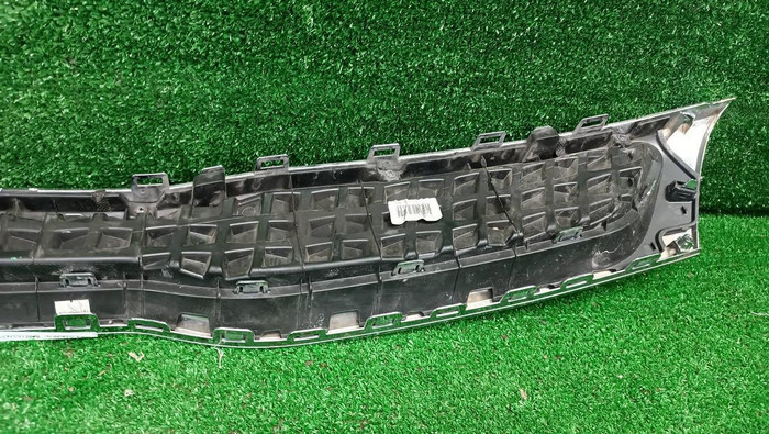 Решетка радиатора KIA Rio 4 X-Line (2017-2020)