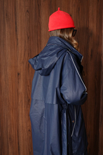 Куртка демисезонная в длине миди