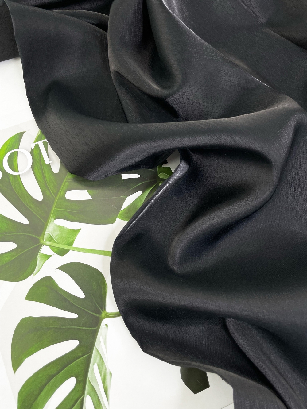 ЧЕРНЫЙ - Хрустальный шелк КЛАССИКА (1416 Маша) УЦЕНКА!