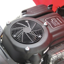 Садовый трактор EVOline TRG 84 CH