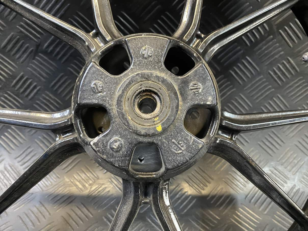 Колесо переднее KTM 250 Duke 2020