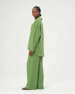 Широкие брюки с эластичным поясом из модала