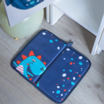 Набор для детского сада: кармашек, коврик, наклейки. Динозавр