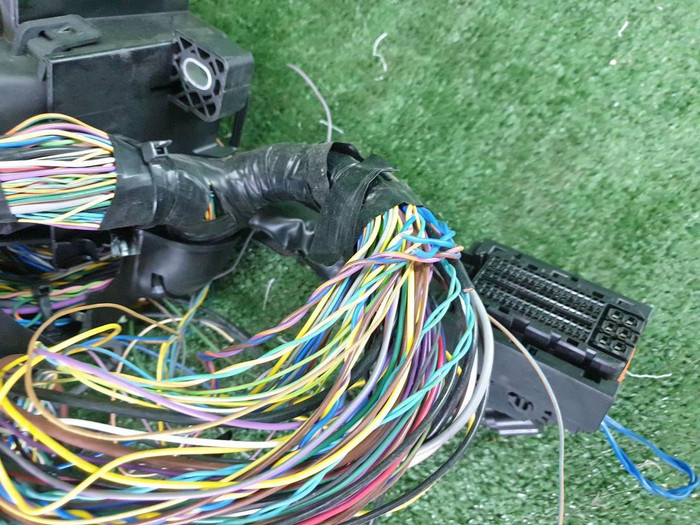 Проводка моторного отсека Range Rover Sport 2 L494 (2017-2022)