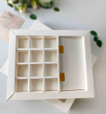 Коробка для 12 конфет и плитку шоколада, белый