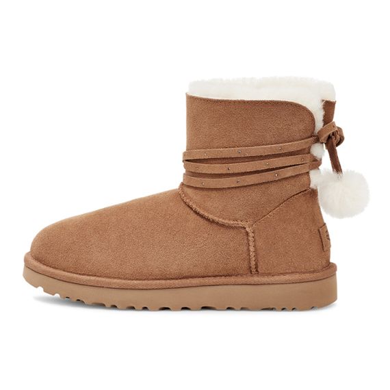 UGG Mini Bailey Bow Pom