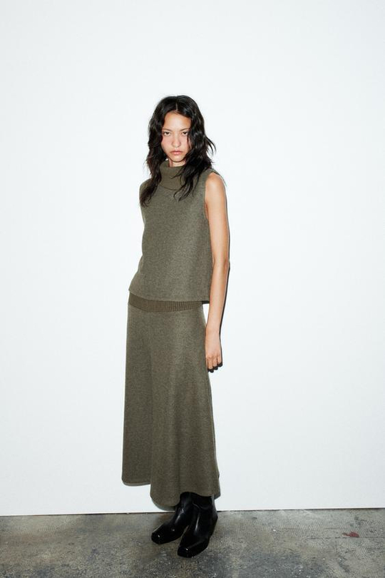 ZARA ЮБКА SOFT КЛЕШЕНОГО КРОЯ, ЗЕЛЕНЫЙ МЕЛАНЖ