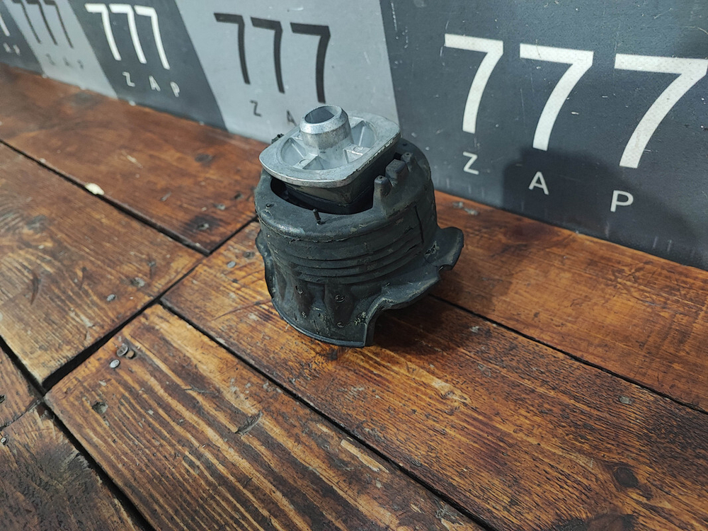 Сайлентблок заднего подрамника Mercedes S W222 13-20 Б/У Оригинал A2223510042