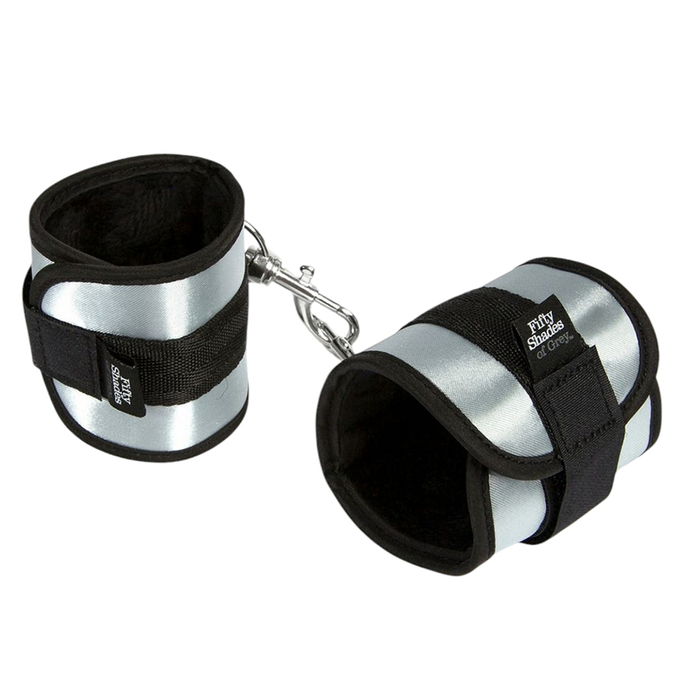 Текстильные наручники Fifty Shades of Grey Totally His Soft Handcuffs