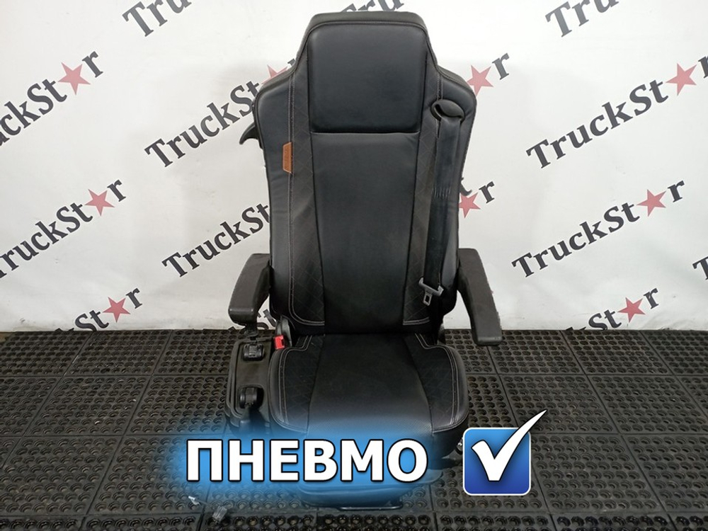 Сиденье водительское пневматическое 2023 г.