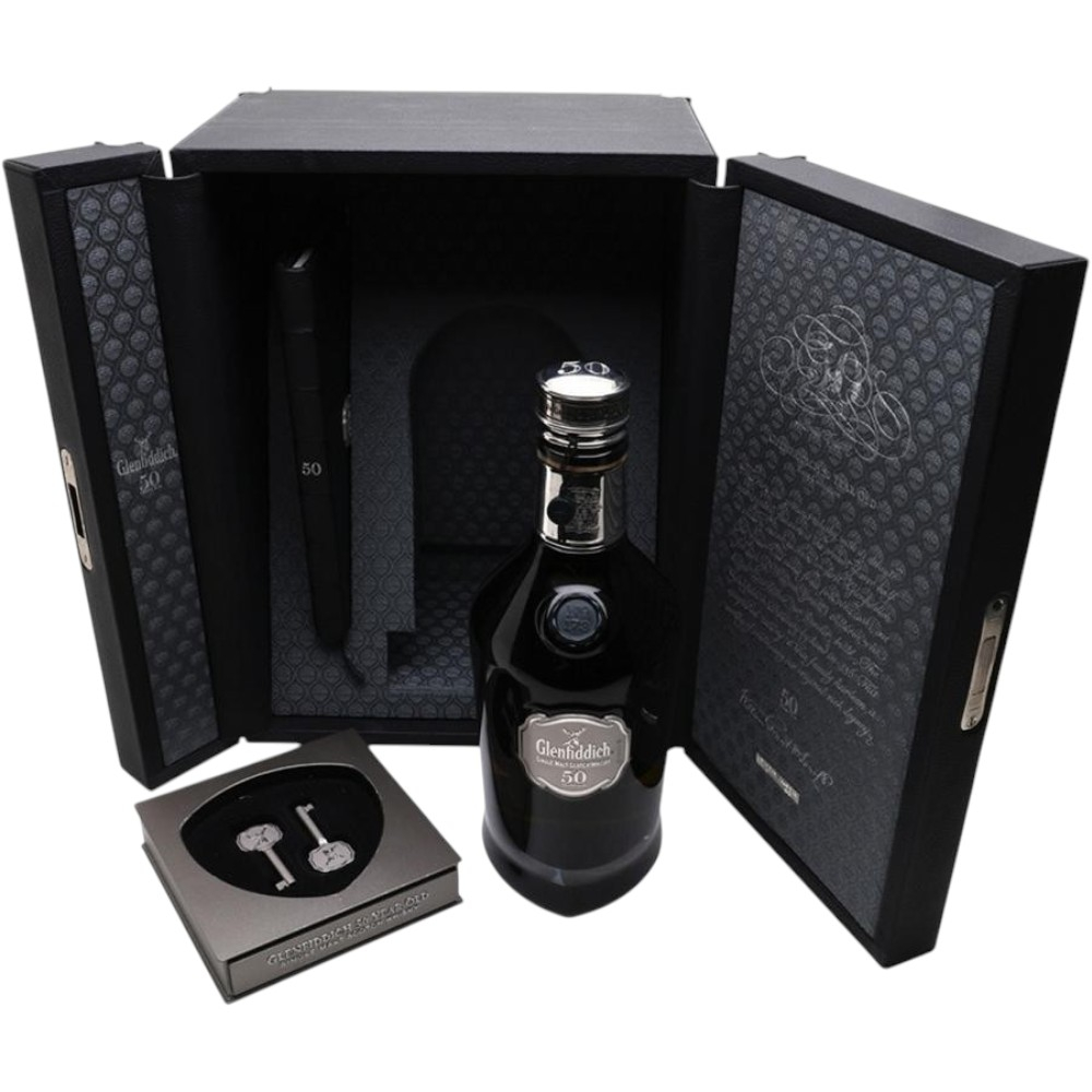 Виски Glenfiddich 50 Y.O. 0,7 л. В кожаной коробке