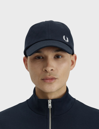 Кепка FRED PERRY Pique Classic Cap